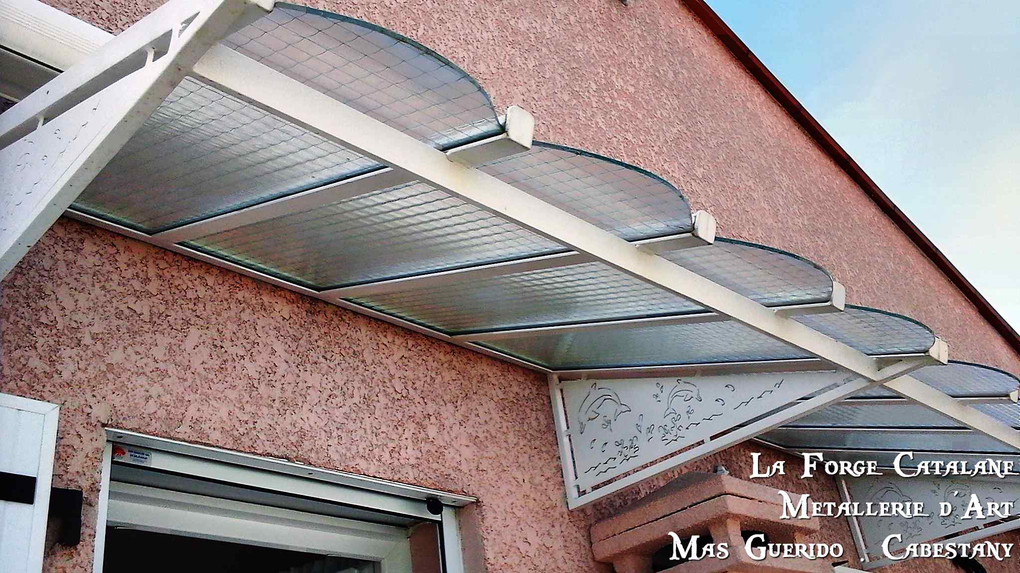 Marquise fer avec decoupe laser forge catalane.jpg